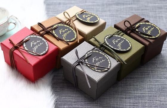 베개 박스 지관을 패키징하는 마그넷 박스 우편물발송자 박스 오피스 장치를 패키징하는 장난감을 패키징하는 선물 패키징 주얼러리